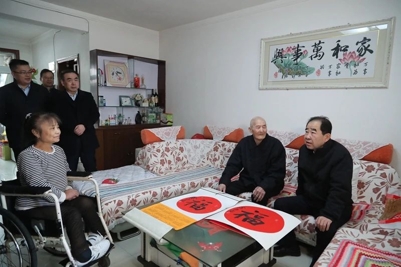 1707178606384704.jpg 2.jpg